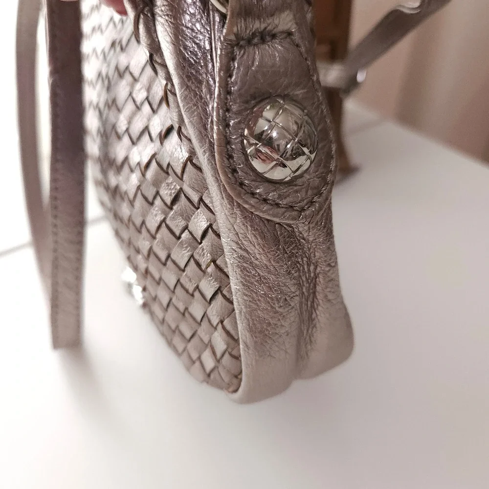 Elliott Lucca Woven Metallic Leather Crossbody Bag Pewter Silver Small Purse